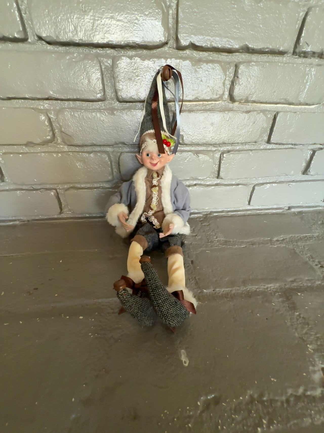 Posable Elf Figurine 16-inch - broken hand.