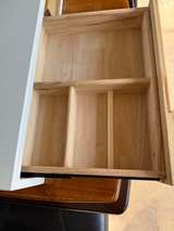Makeup Vanity Table w/Light Up Mirror - Image 6