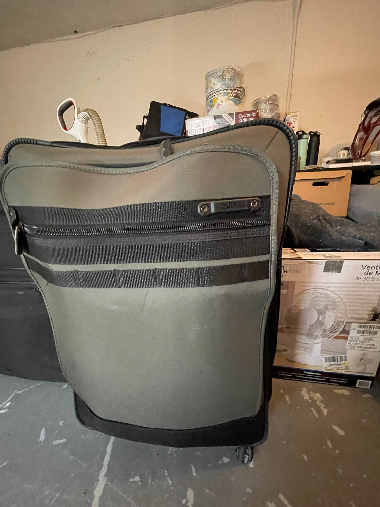 Briggs & Riley Baseline Softside Spinner