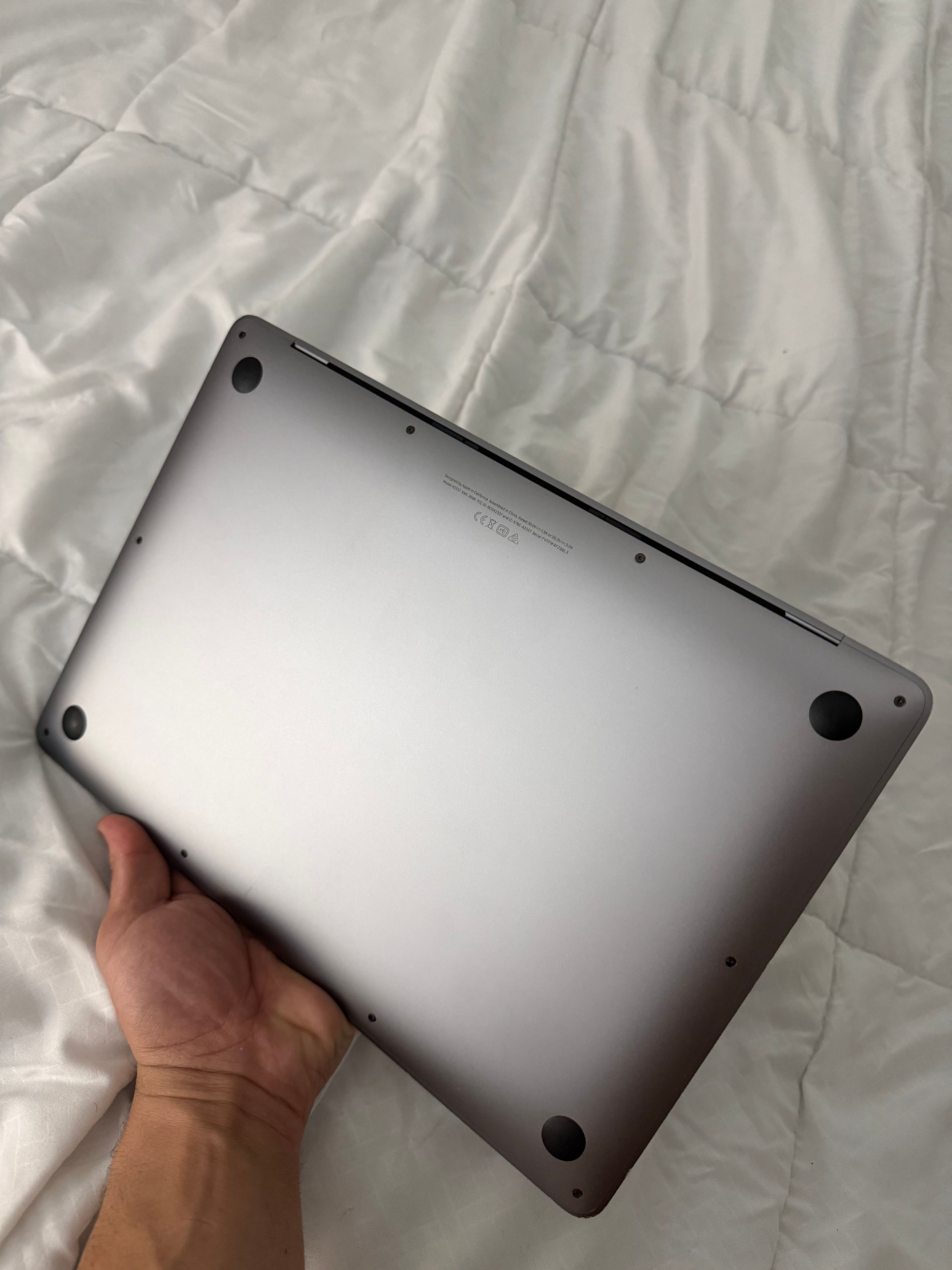 Apple MacBook Air 13-inch M1 (Gray) - Image 6