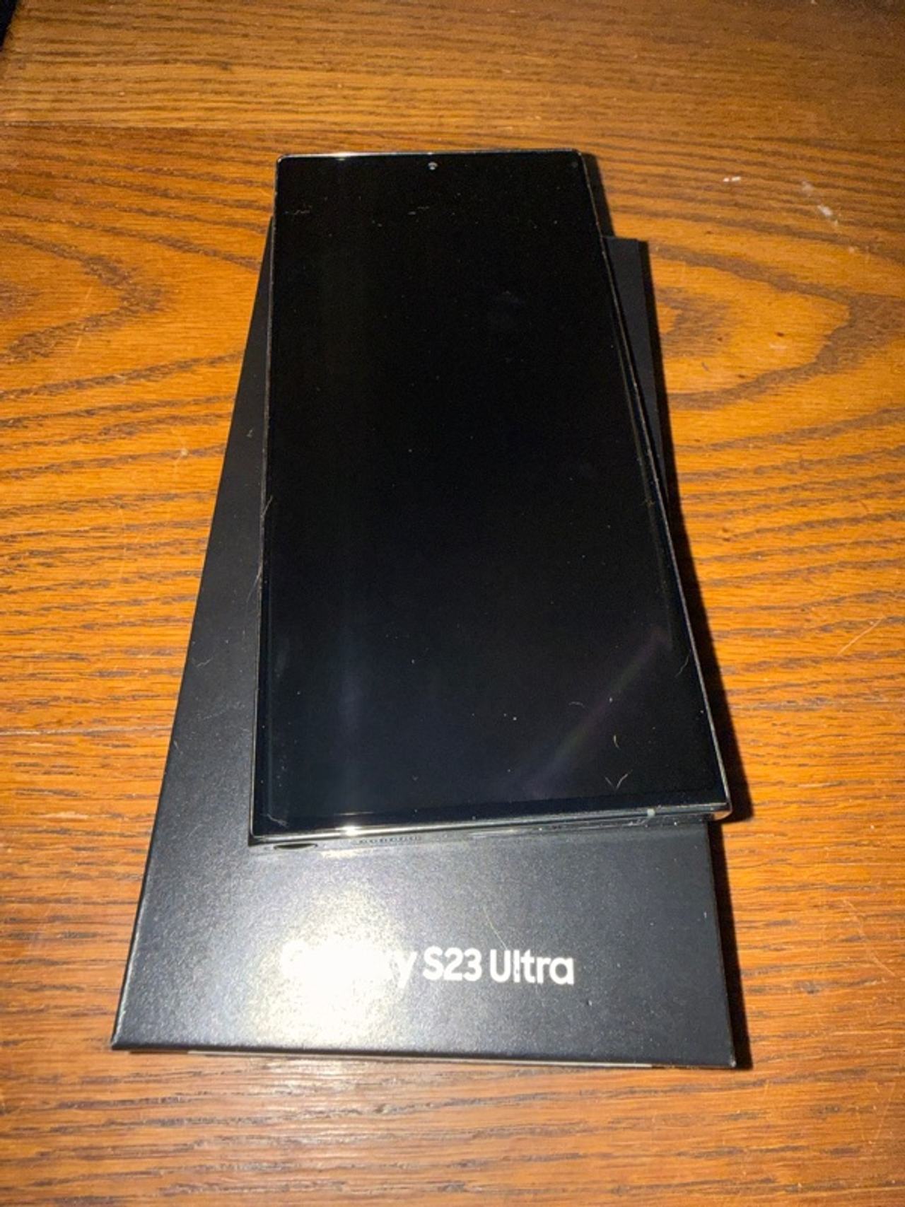 Samsung Galaxy S23 Ultra 6.8-inch