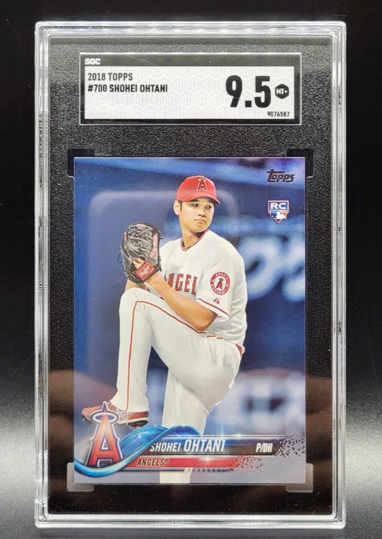 2018 Topps Shohei Ohtani #700 Rookie Card SGC 9.5
