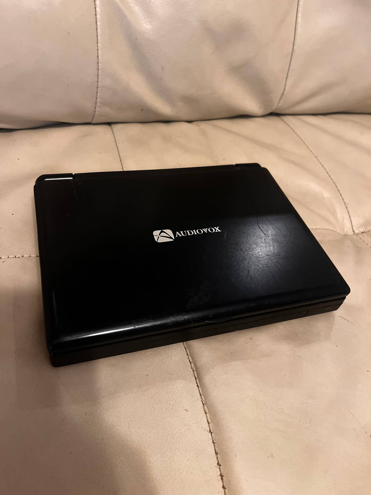 Audiovox Portable DVD Player