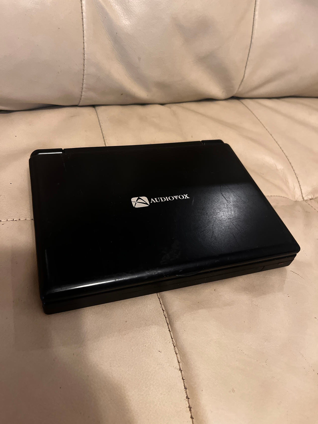 Audiovox Portable DVD Player