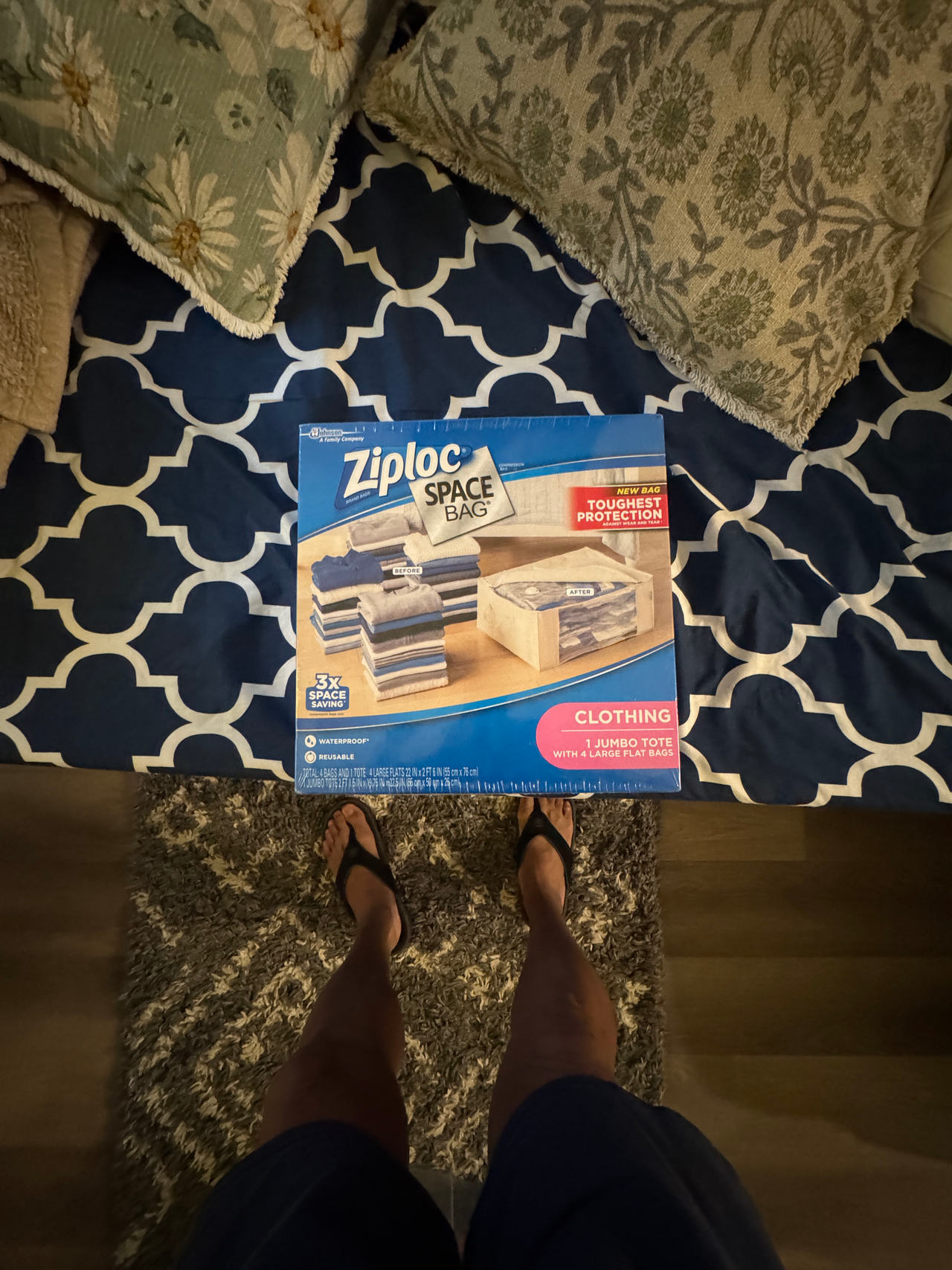 Ziploc Space Bag Combo Pack (Jumbo Tote + 4 Large Flat Bags)