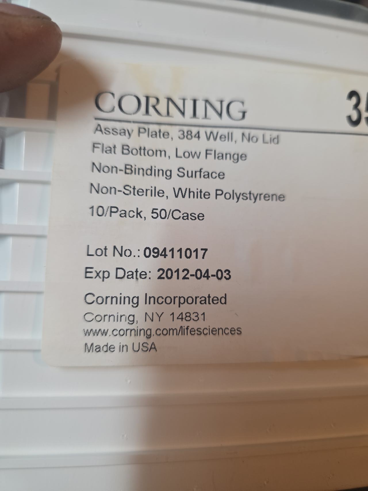 Corning 3574 384-Well White Flat Bottom Polystyrene NBS Microplate