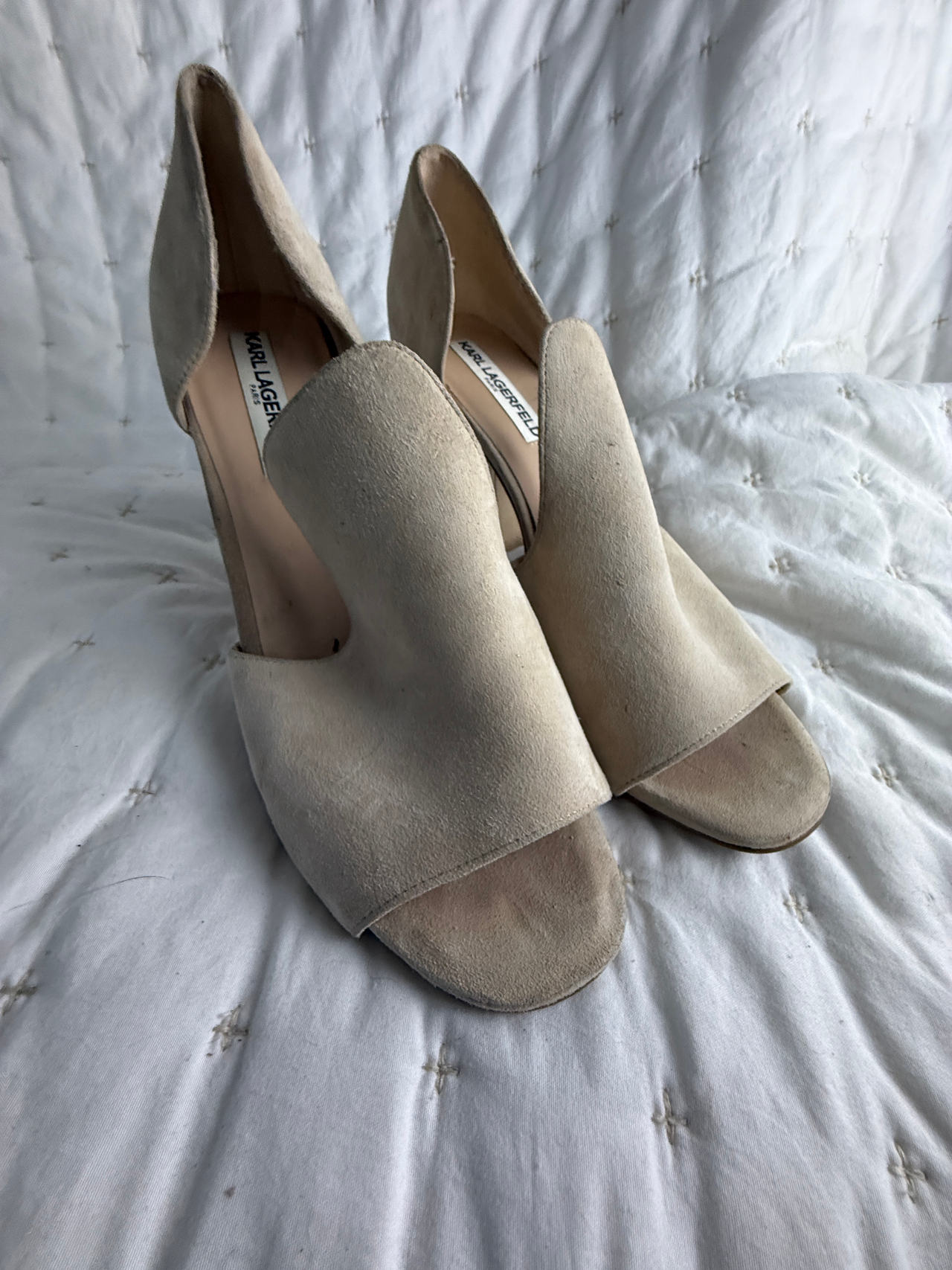 Karl Lagerfeld Paris Suede Open Toe D'Orsay Pump 9.5