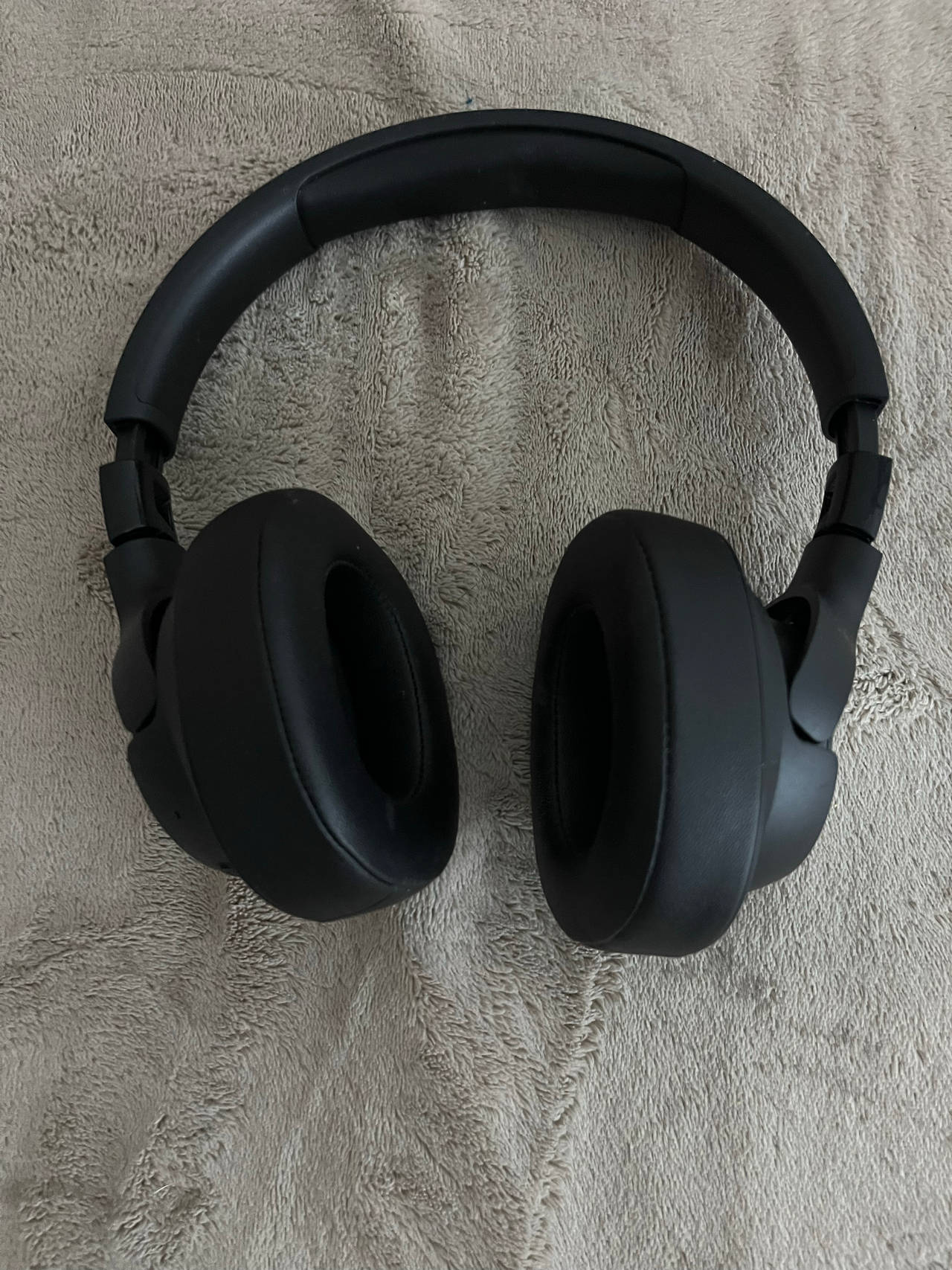 Sony WH-CH720N Wireless Noise Canceling Headphones