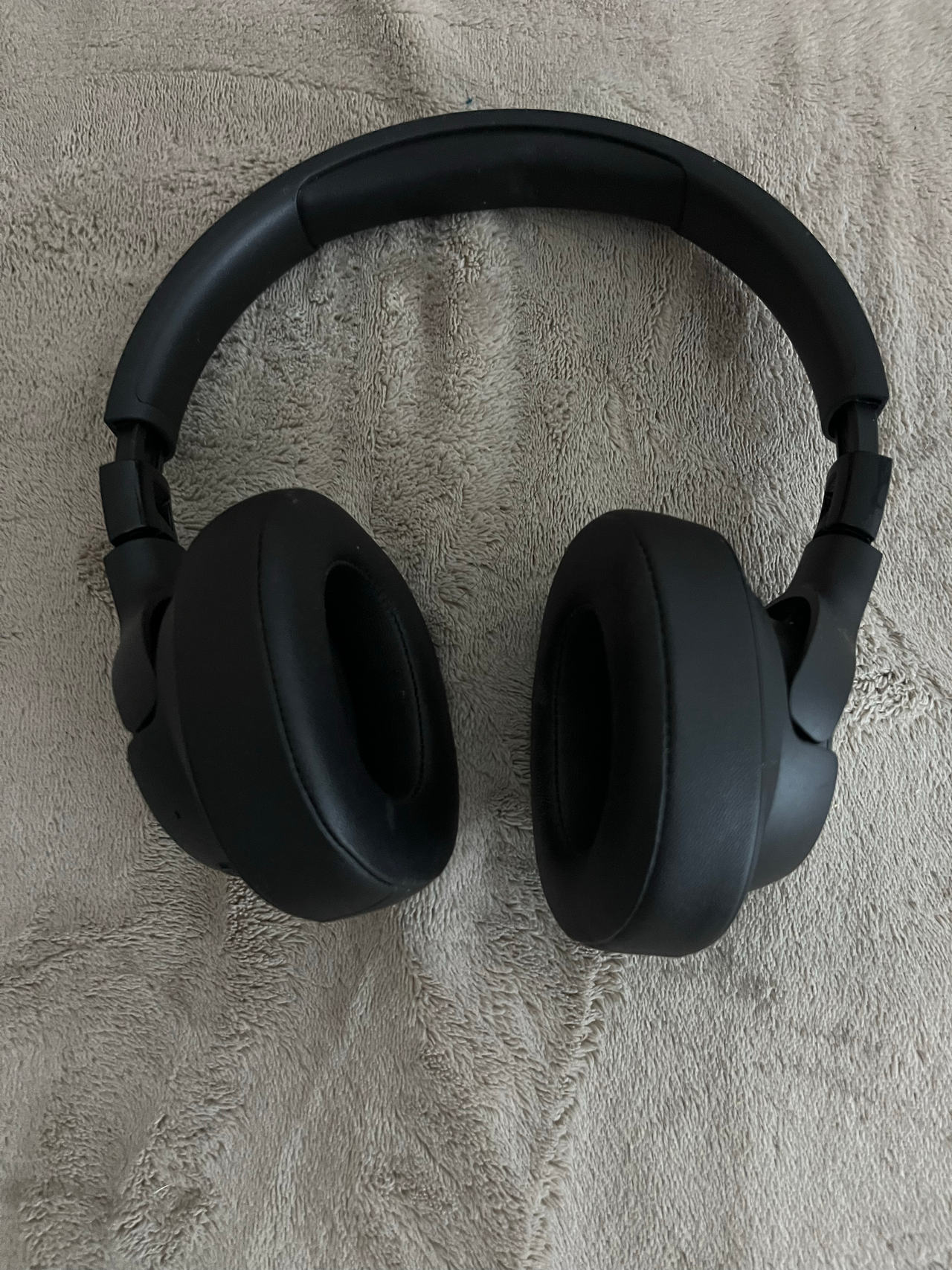 Sony WH-CH720N Wireless Noise Canceling Headphones