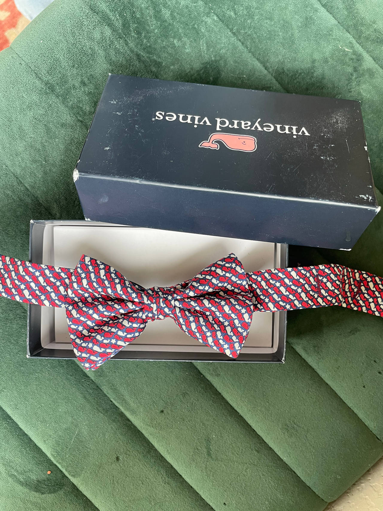 Boy’s Vineyard Vines Whale Flag Silk Bow Tie