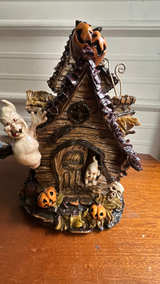 Lighted Haunted House Halloween Decoration - Image 5