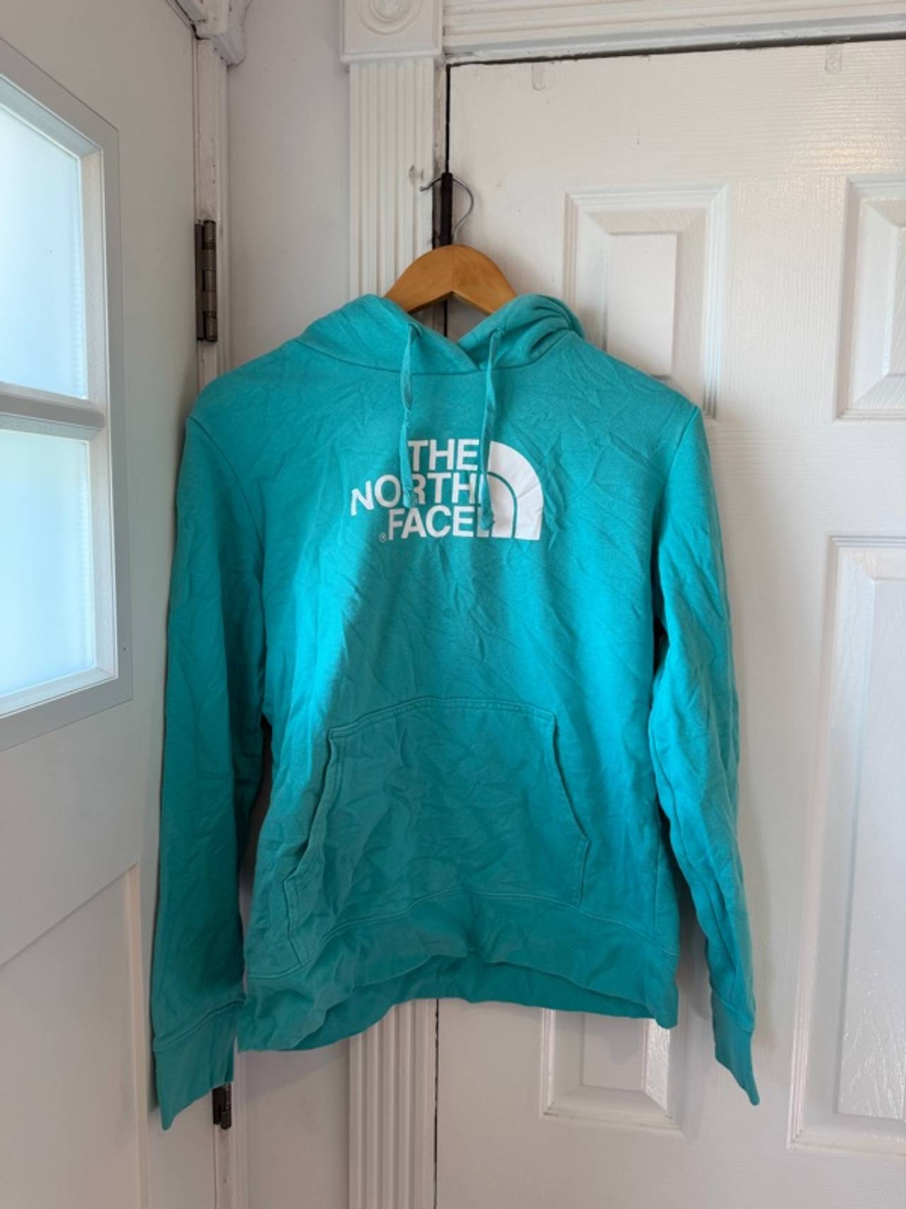 The North Face Women's Teal Blue Hoodie Large