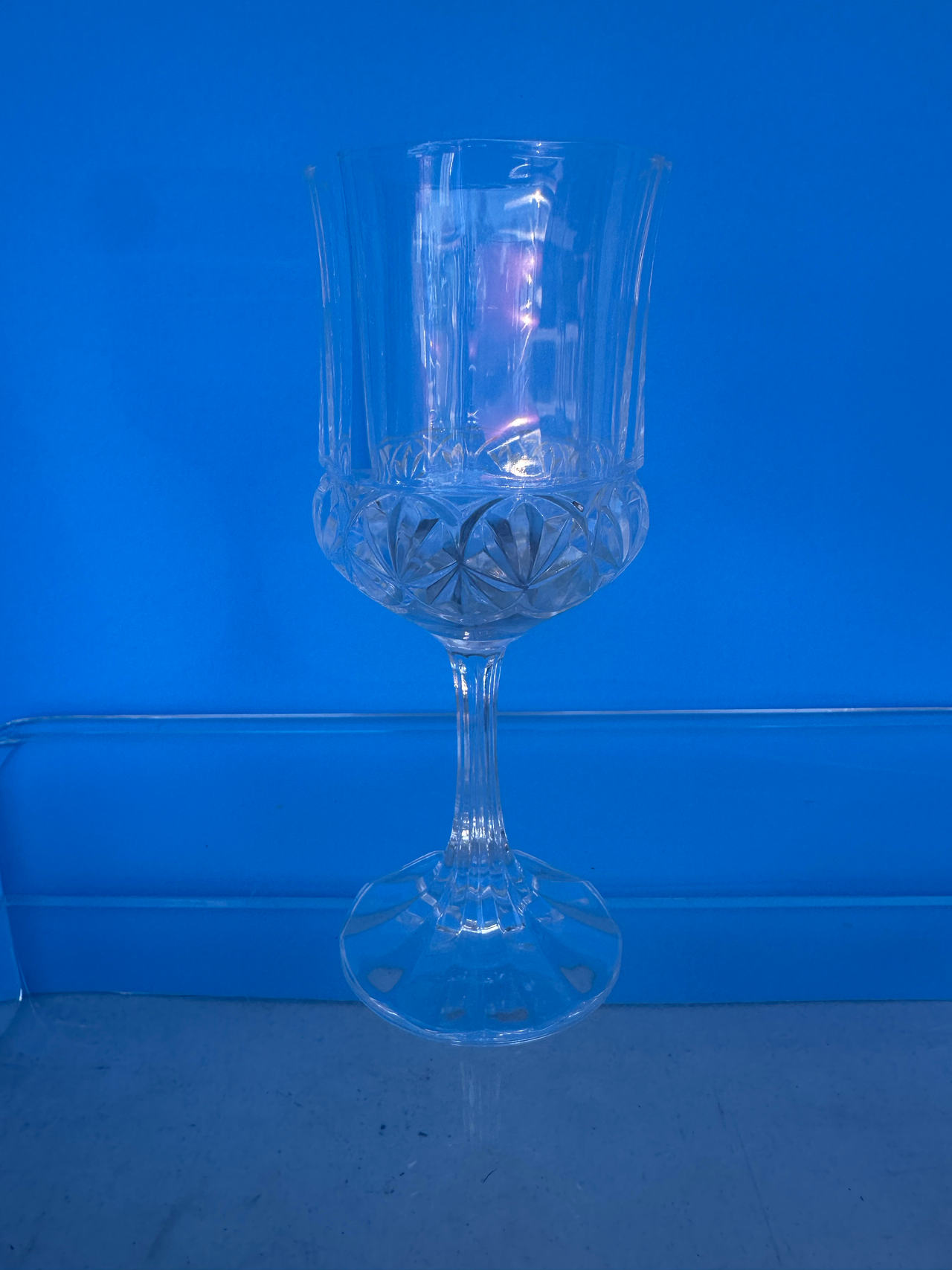 Vintage Cristal De Flandre Crystal Wine Glasses Fascination