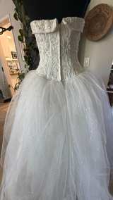 Michaelangelo David’s Bridal Beaded Tulle Ball Gown Wedding Dress size 4 - Image 7