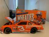 Action 1:24 Dale Earnhardt #3 Wheaties 1997 Monte Carlo - Image 2