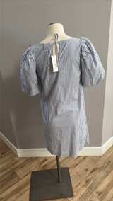Vineyard Vines Puff Sleeve Striped Dress NWT size small paid $168 - Image 4