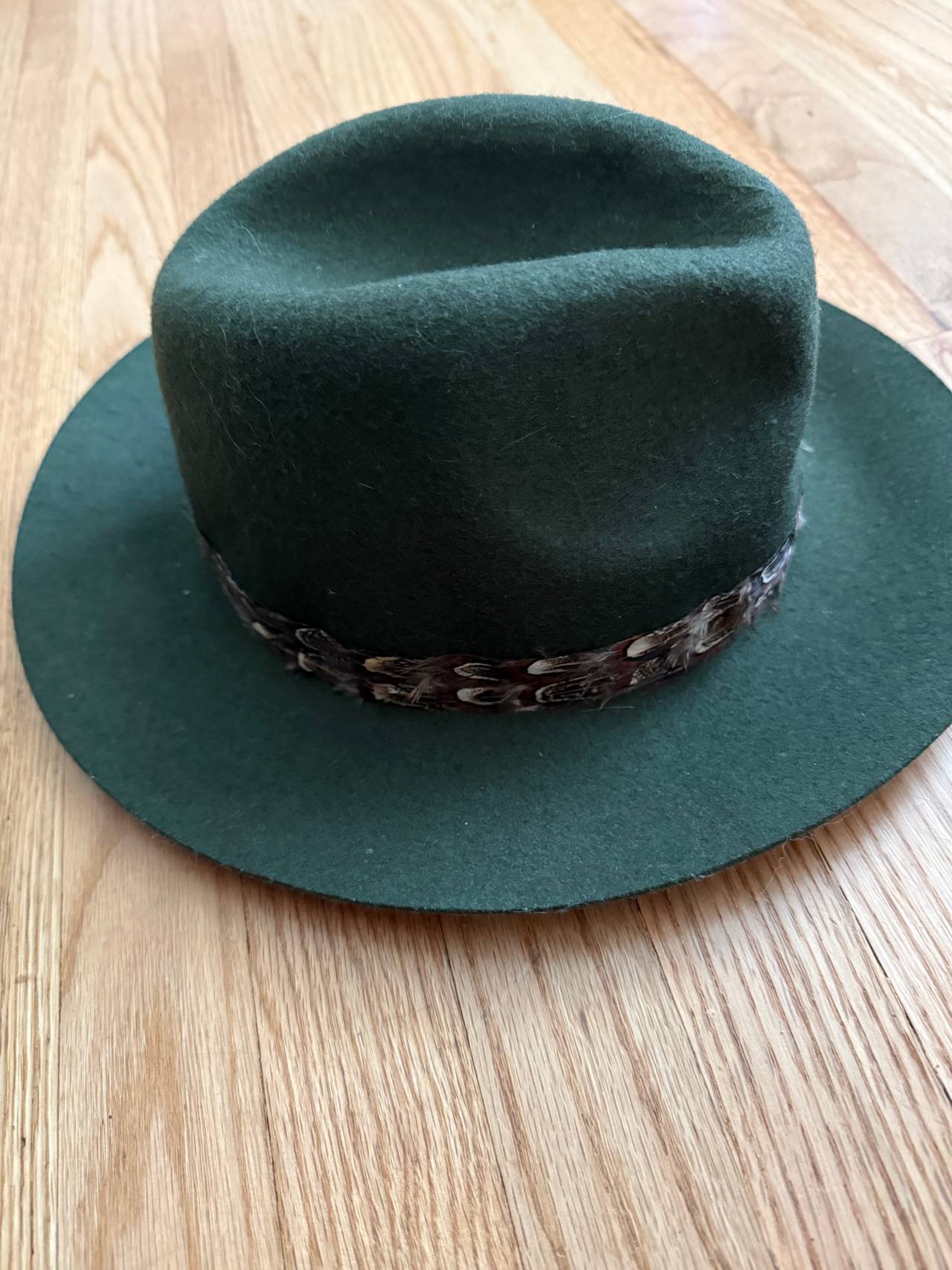 D&Y 100% Wool Hat