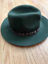 D&Y 100% Wool Hat - Image 1