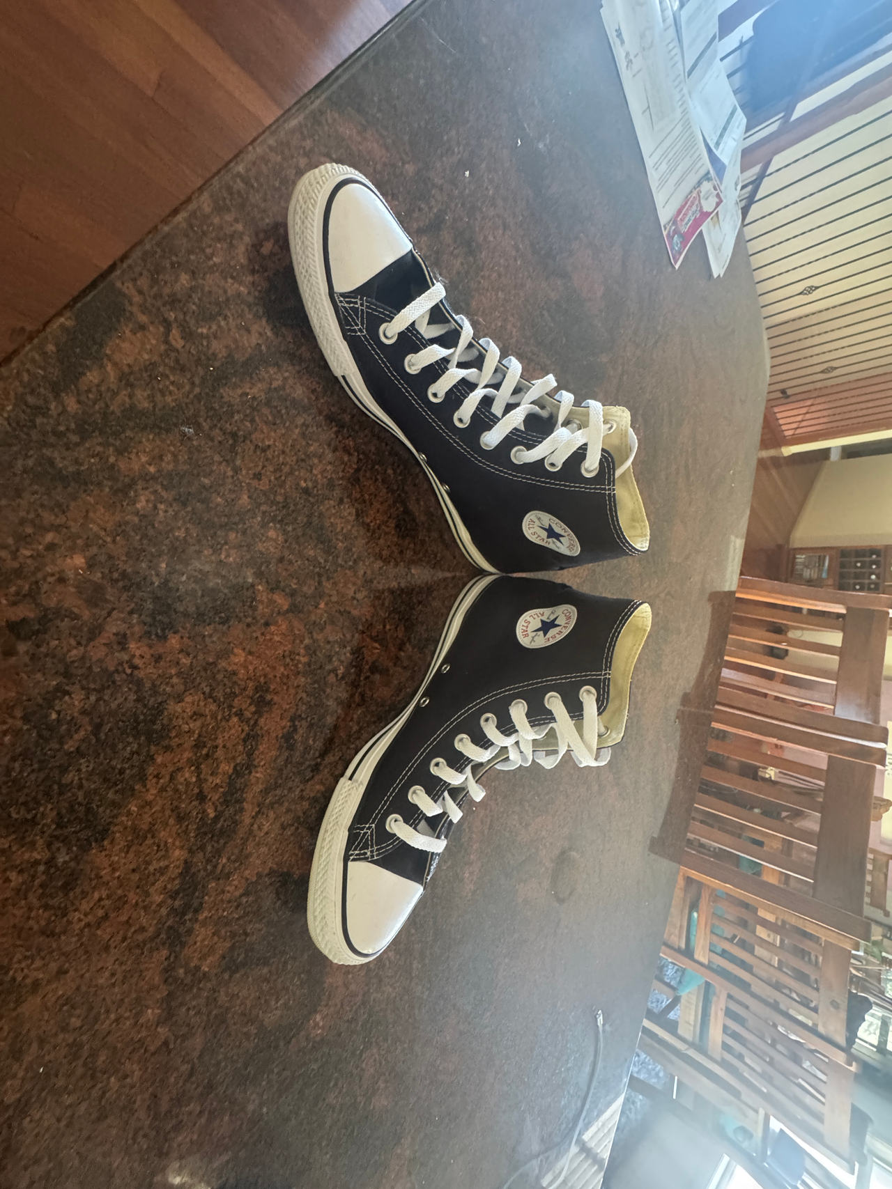 Converse Chuck Taylor All Star High Top men’s size 10, women’s size 12