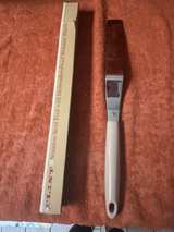 Sheffield England Stainless Bread Knife with Ceramic Handle - Image 2