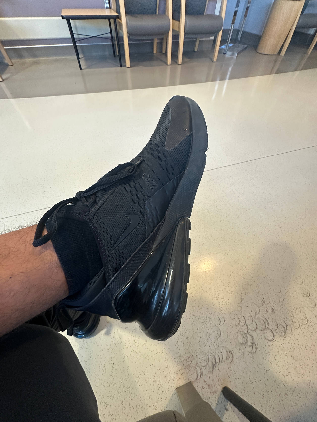 Nike Air Max 270