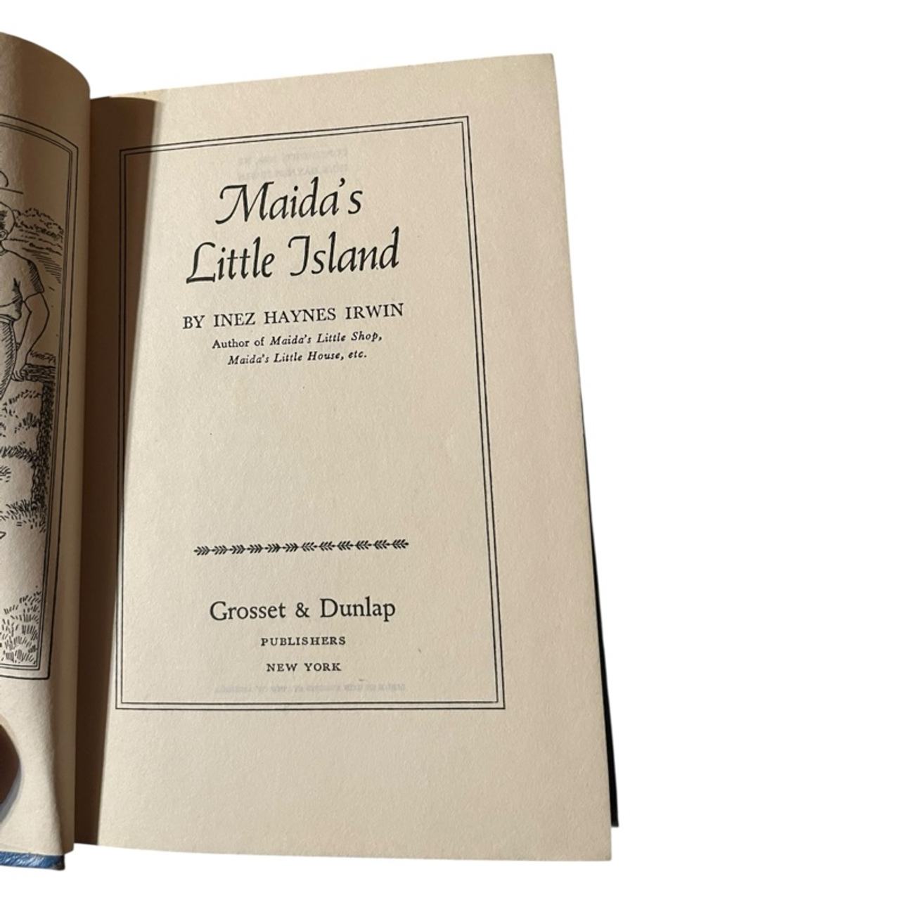 Maida's Little House Hardcover 1921