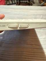 Amazon Kindle (1st Generation) - Image 3