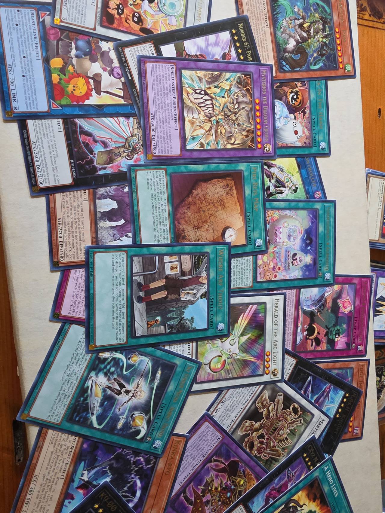 Yu-Gi-Oh! Card - A Hero Lives 2020, 25 cards frist Edition