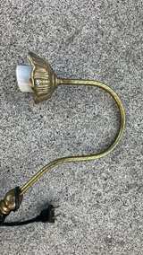 Vintage Brass Gooseneck Desk Lamp manufactured by the Tai Ming company - Image 2