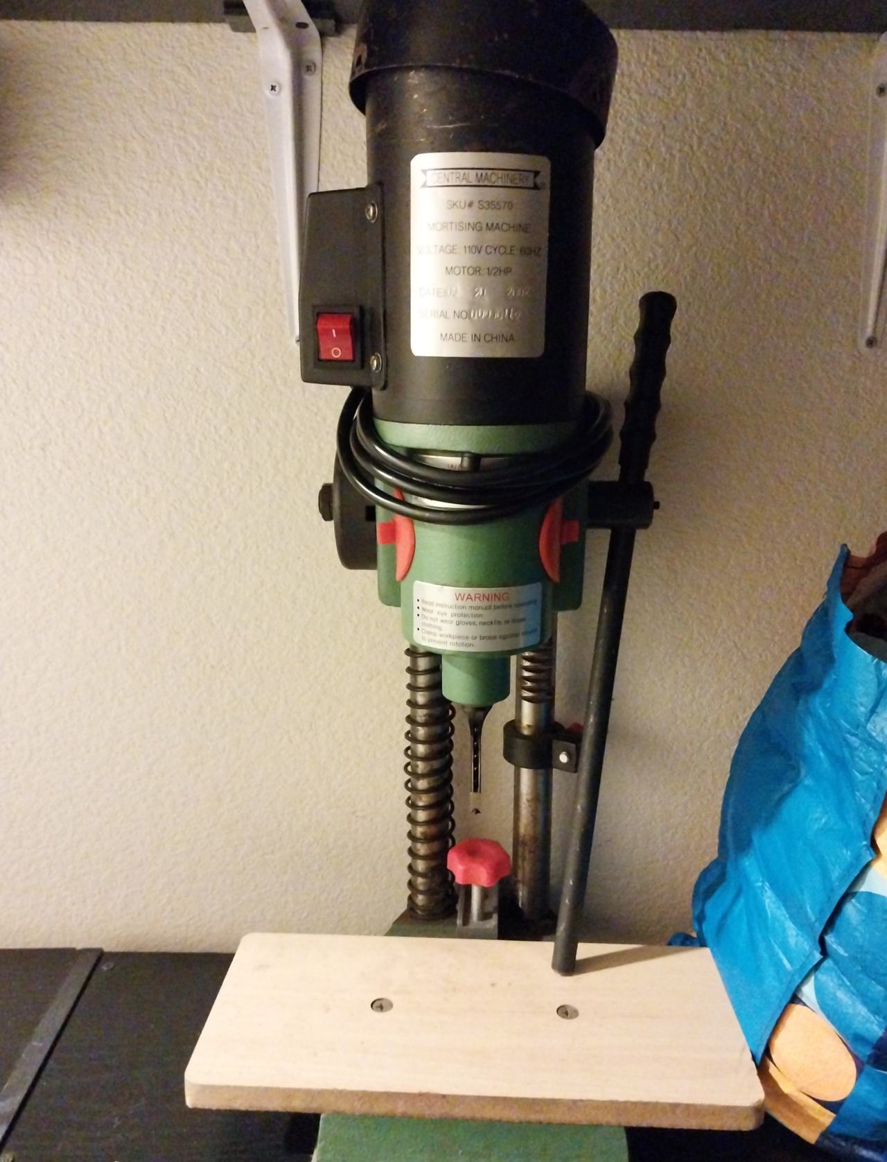 Central Machinery 1/2 HP Benchtop Mortising Machine