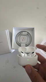Apple AirPods Pro Gen 1 - Image 3