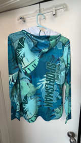 World Wide Sportsman UPF 50+ Hooded Cooling Fishing Shirt Size M - Image 2