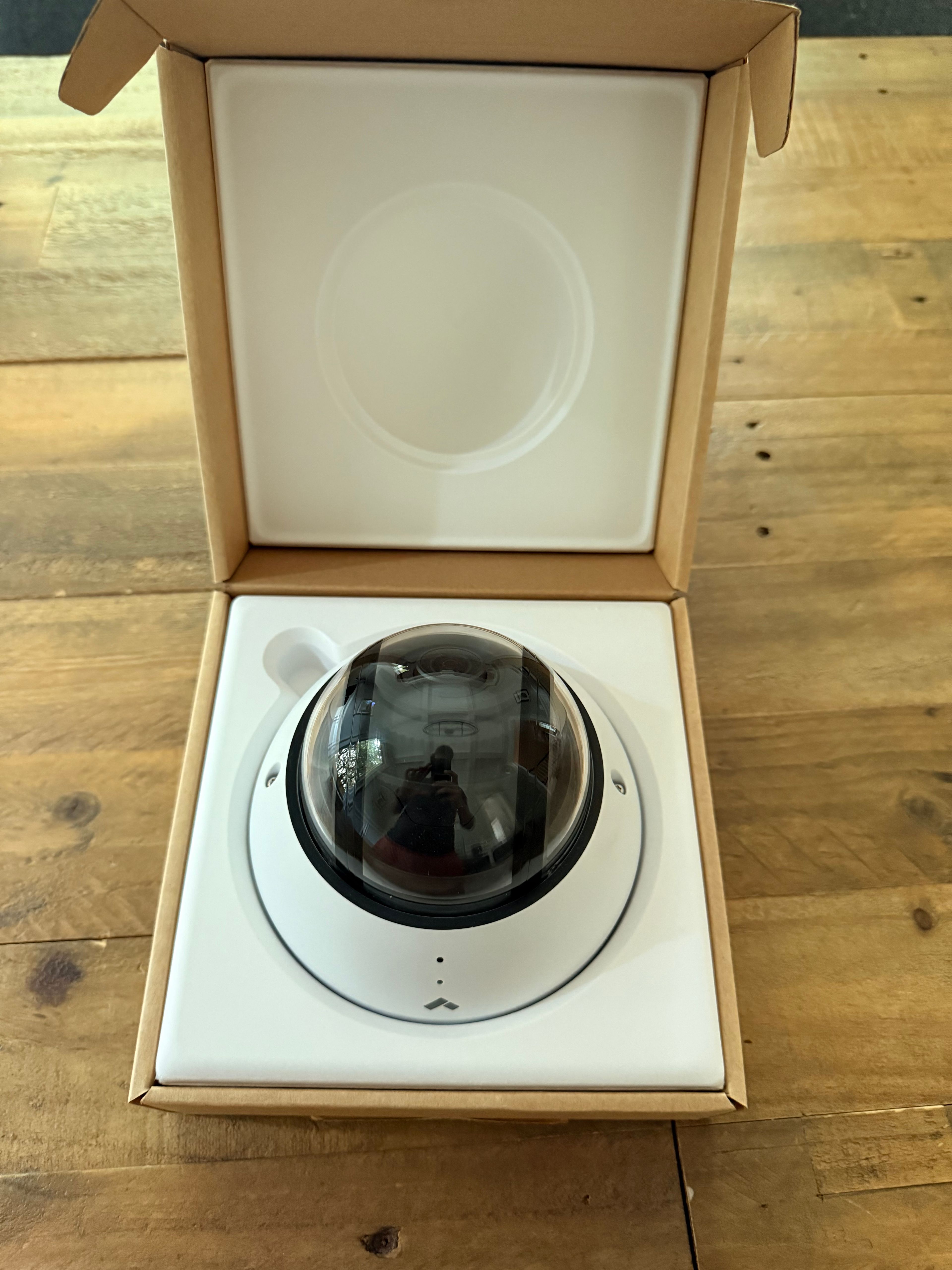 Verkada D62 Indoor Dome Camera - Image 5