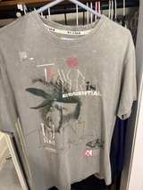 Essentials Graphic- T shirt - Image 2