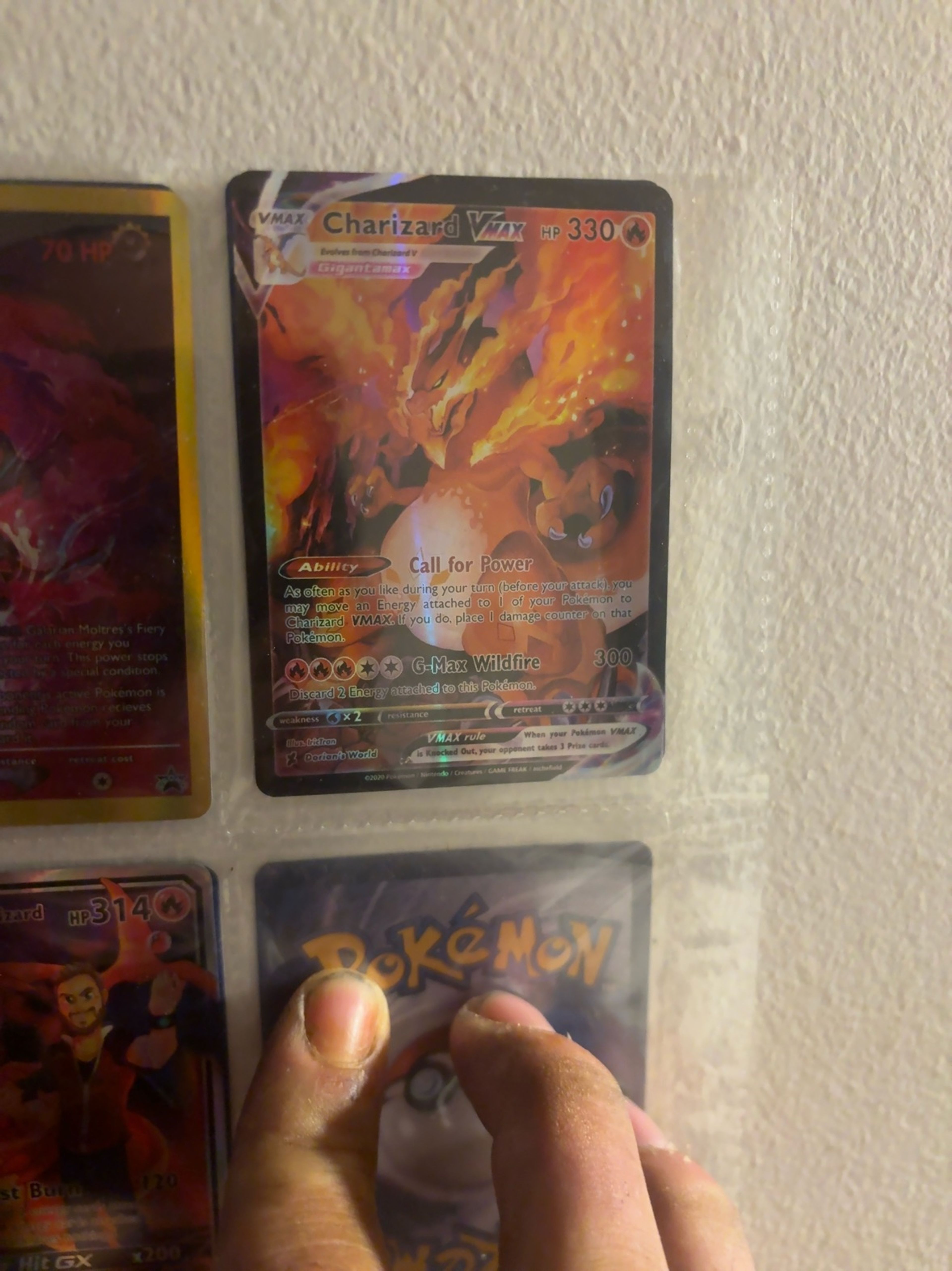 Pokemon Charizard VMAX Gold Metal Card