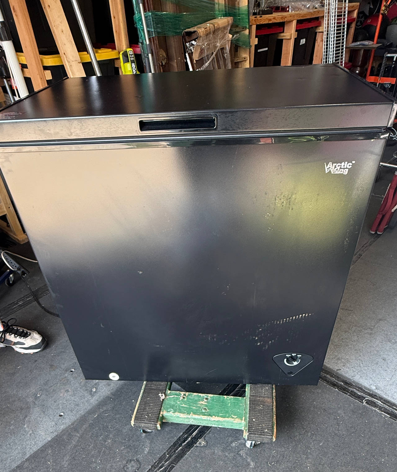 Arctic King 5.0 Cu. Ft. Chest Freezer, Black