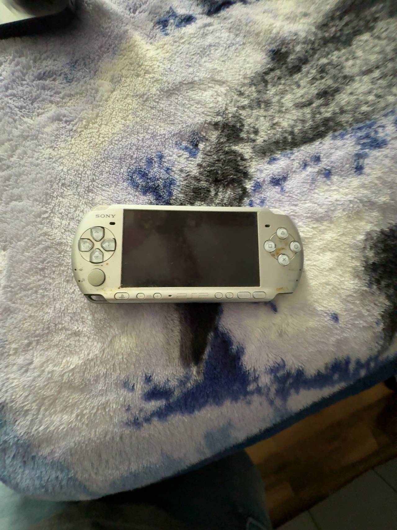 Sony PlayStation Portable PSP-3000 Mystic Silver