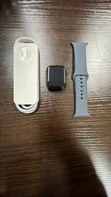 Apple Watch SE (2nd Generation) 40mm GPS - Image 2