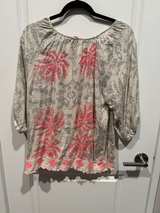 Flamenco gray Floral Embroidered Peasant Blouse with pink accents women’s size M - Image 2