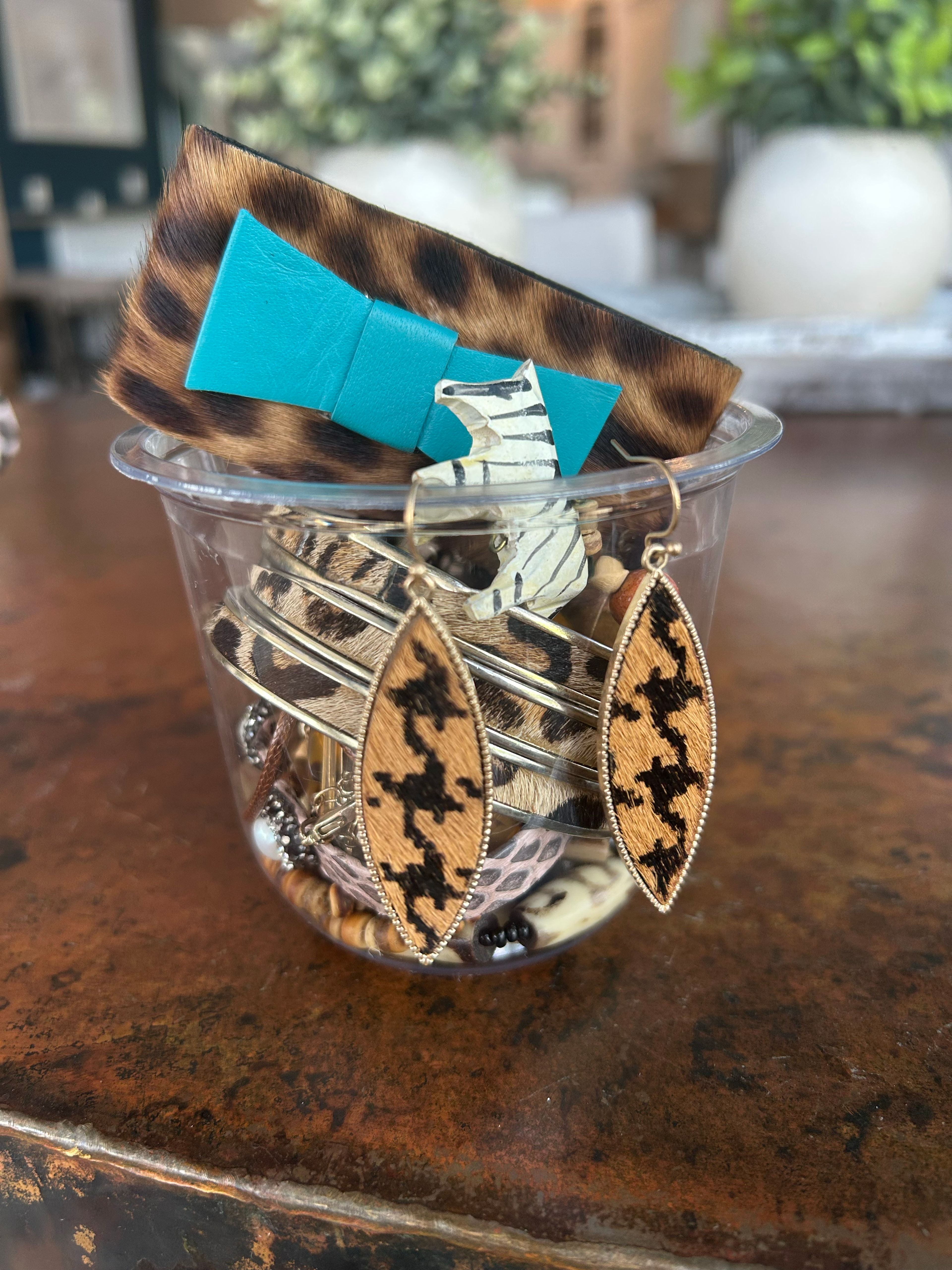 Let’s go Wild Mystery Jewelry Cup