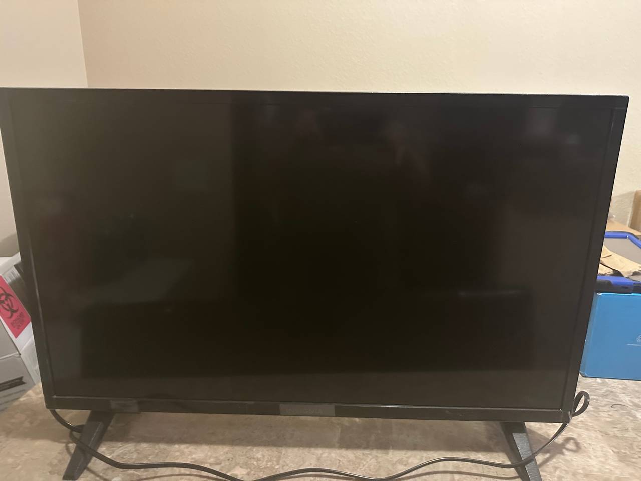 25 in LCD TV