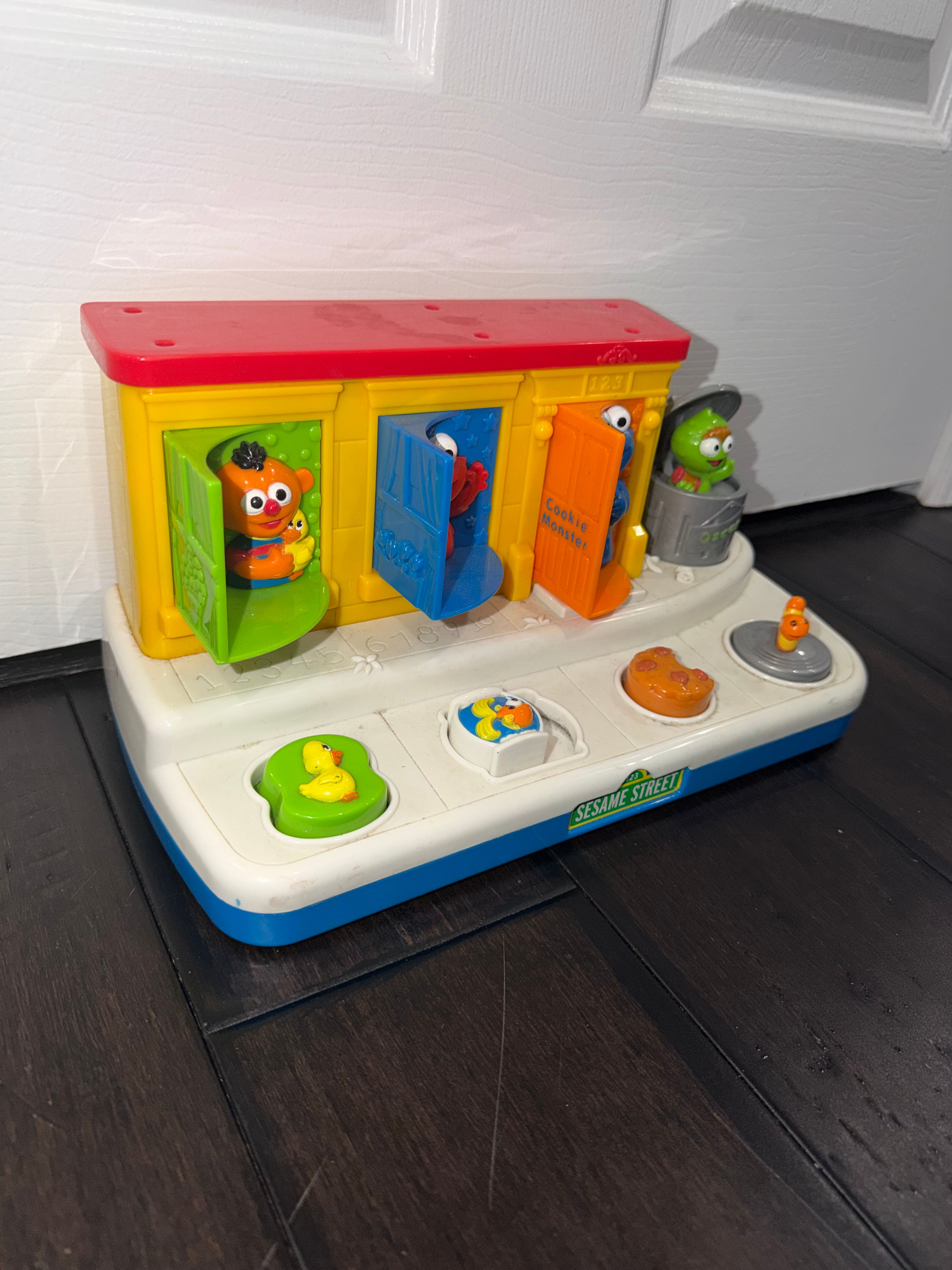 Playskool Sesame Street Pop-Up Toy - Image 3