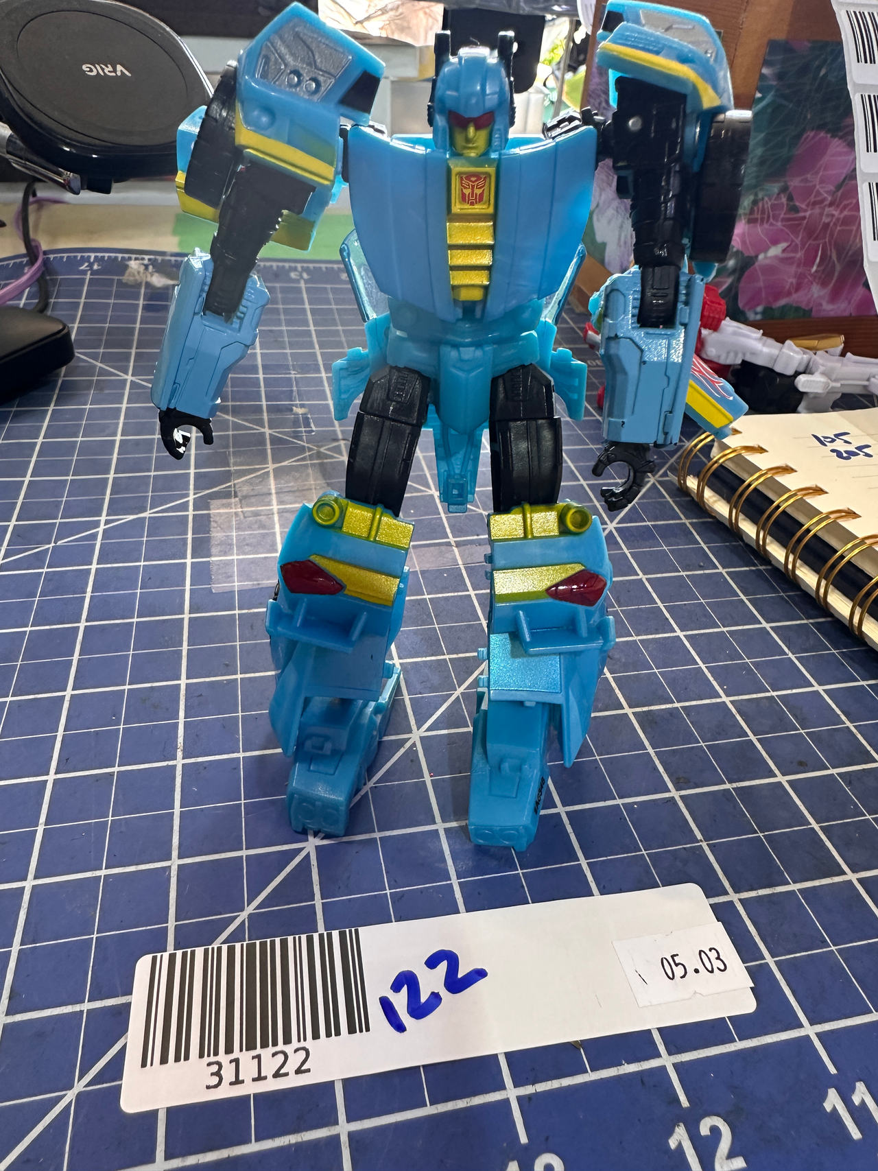 Transformers Generations Selects WFC-GS09 Hot Shot. 122