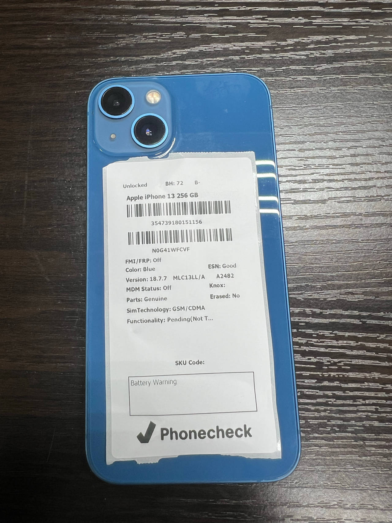 Apple iPhone 13 256GB Blue unlocked BH 72 b-