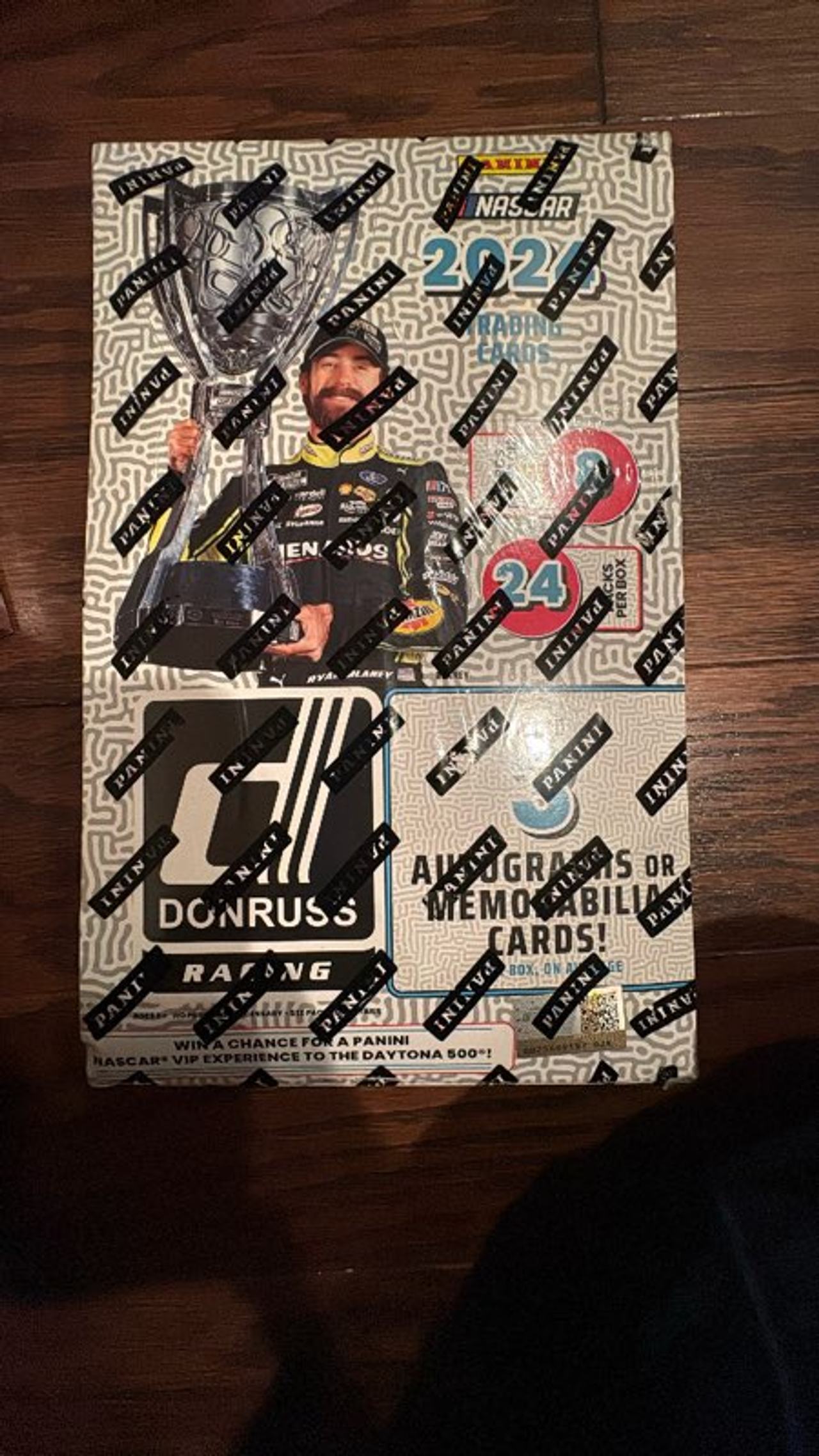 2022 Panini Donruss Racing Trading Cards
