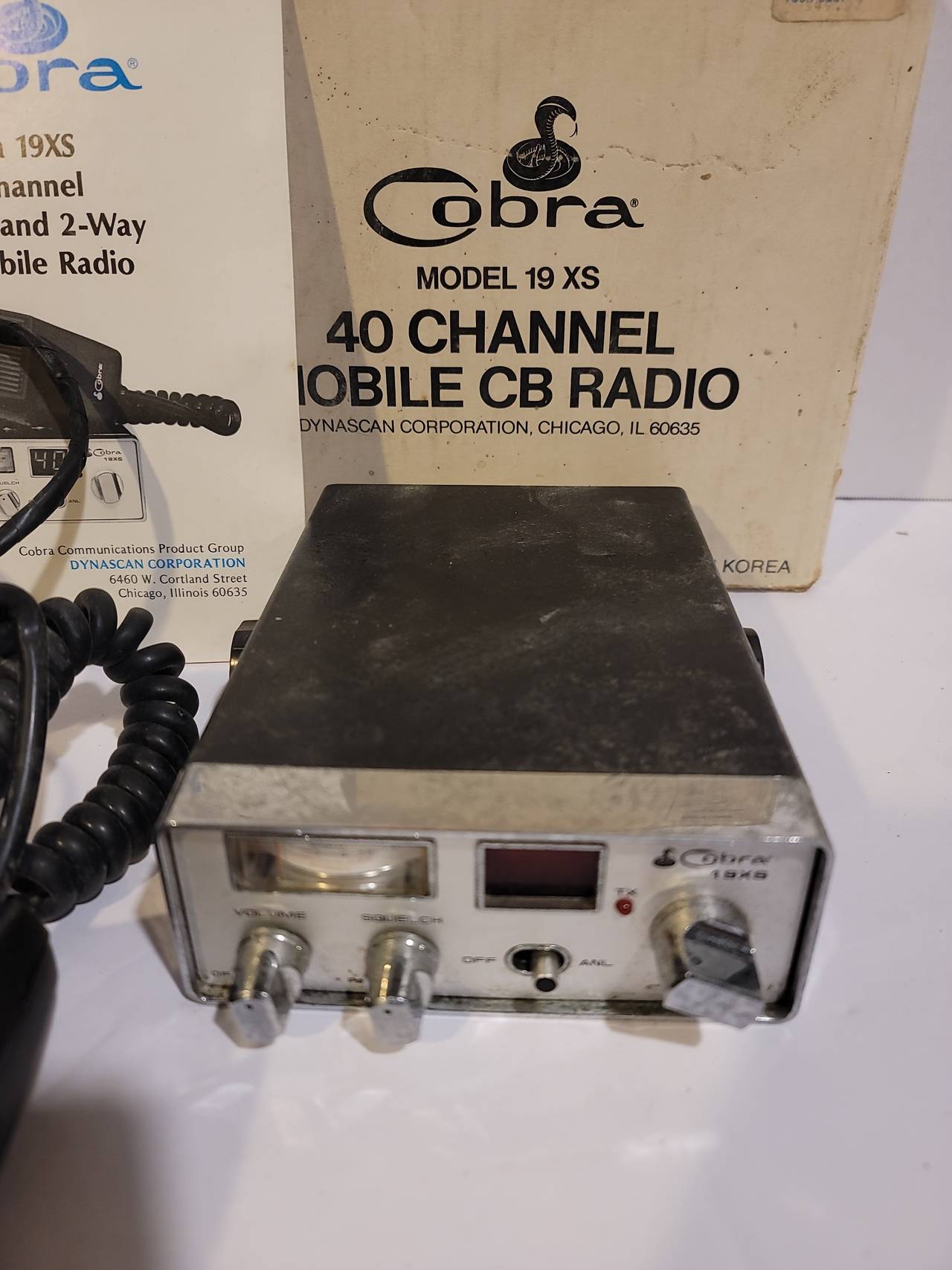 Cobra 19XS 40-Channel Citizens Band 2-Way Mini-Mobile Radio