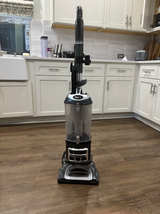 Shark Navigator Lift-Away Professional - Image 1