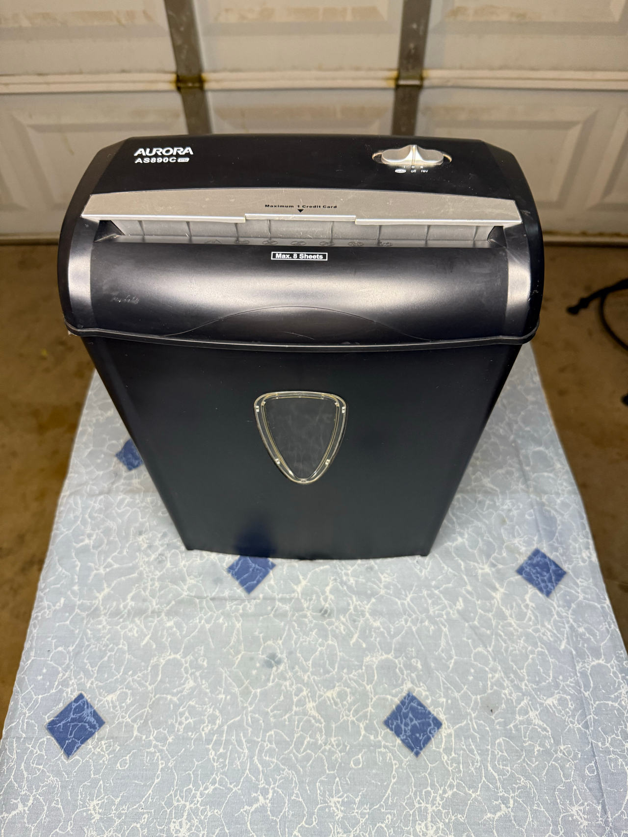 Aurora AS890C Paper Shredder