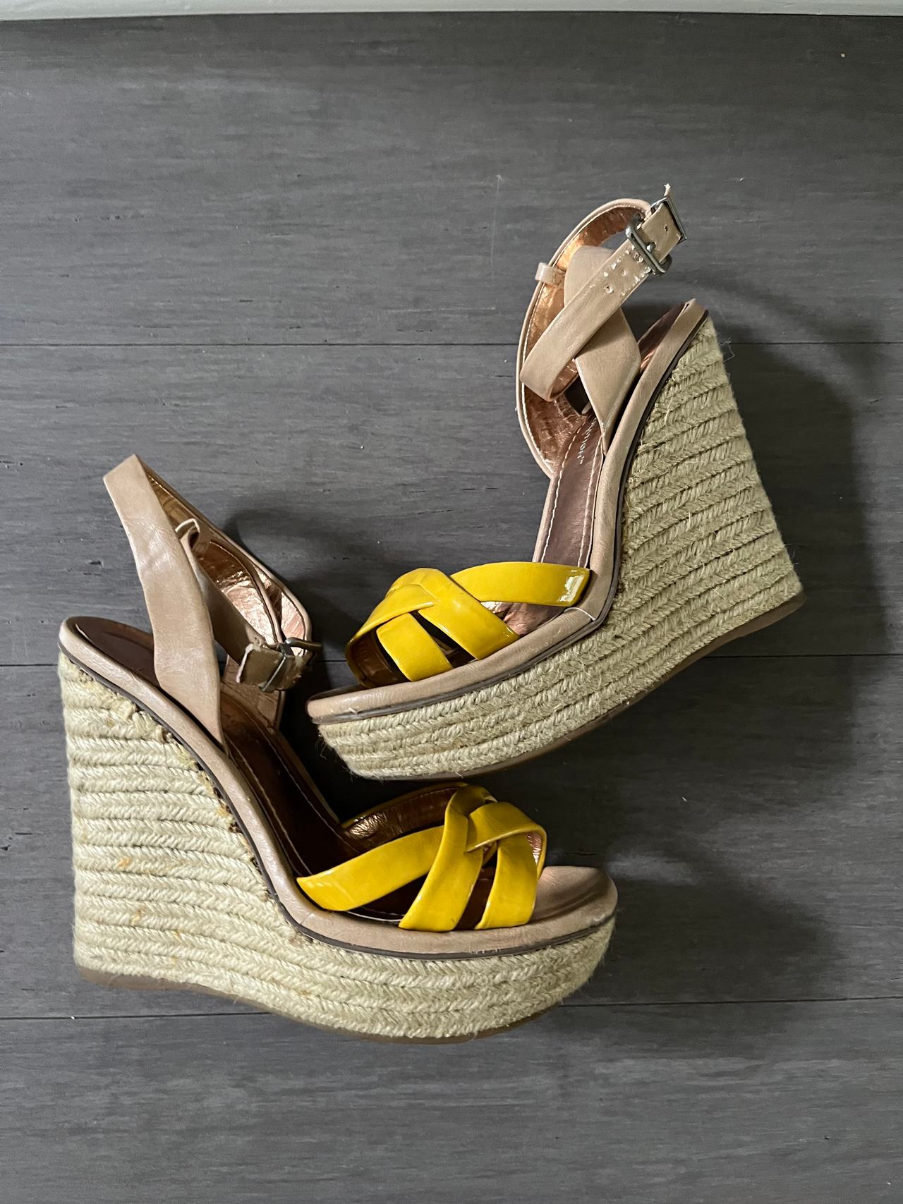 BCBGeneration Yellow Patent Wedge Sandals 6.5