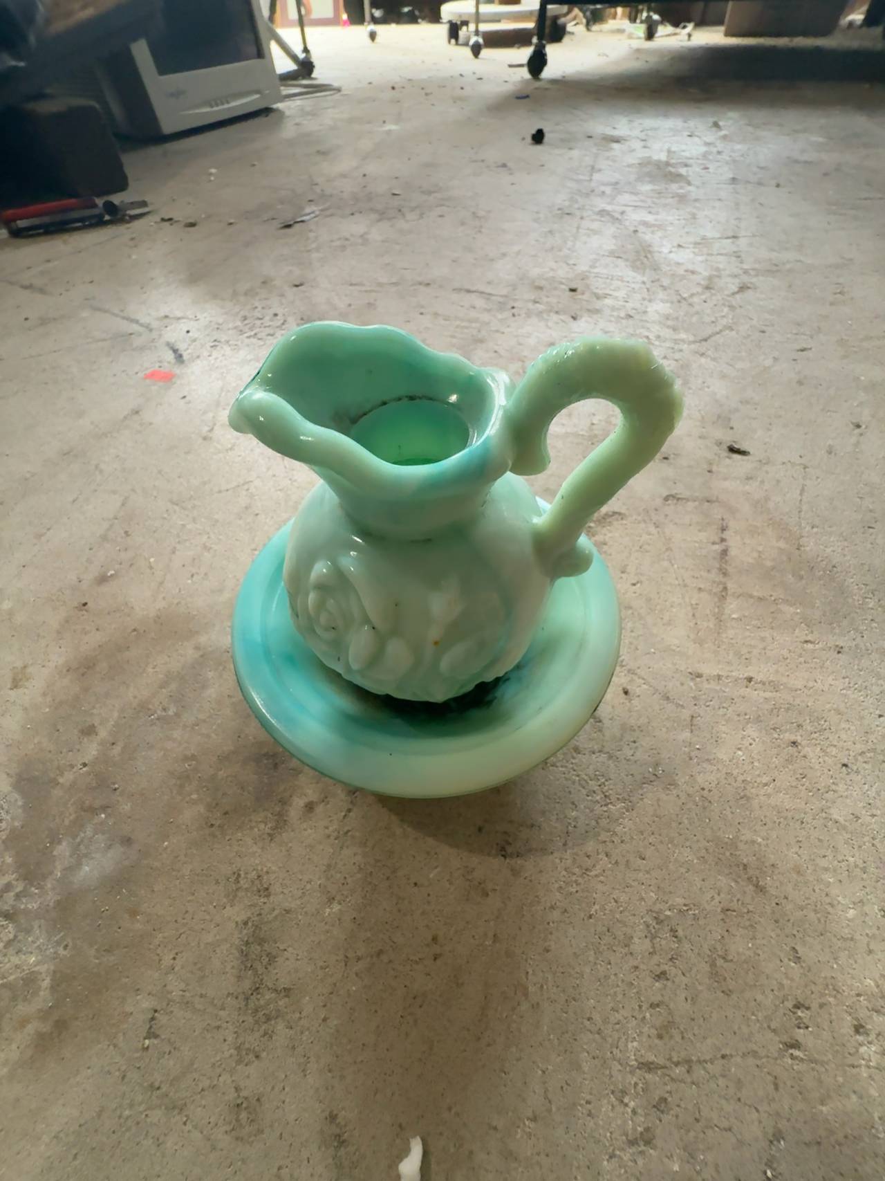 Avon Victorian Rose Jadeite Green Slag Glass Pitcher and Bowl Set
